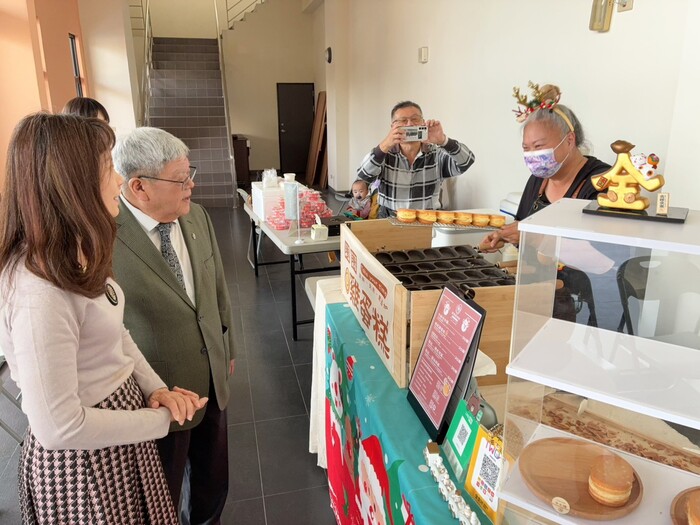 圈圈雞蛋糕圖片