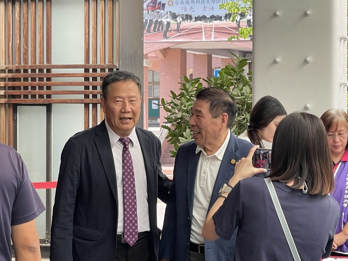 國內首座校園五星級專屬樂齡大學休閒交誼空間落成 記者會圖片