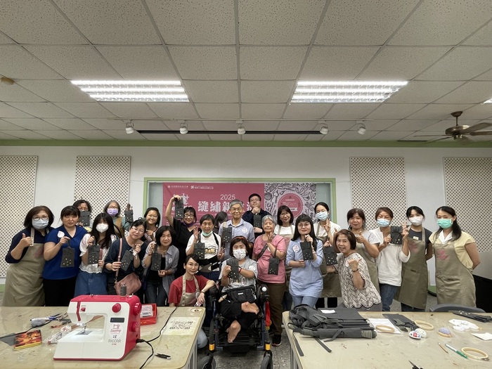 0412上午場大合照圖片